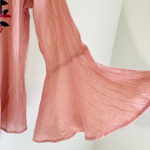 St. Johns Bay Pink Embroidered Bell Sleeve Blouse Petite L Rayon/Polyester - Picture 4 of 8